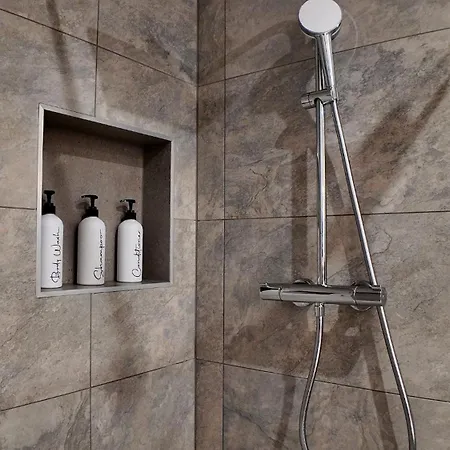Bienvenue A Perla Di Varos Apartament